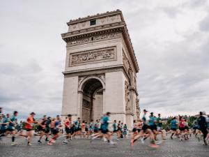 adidas 10K Paris-landing